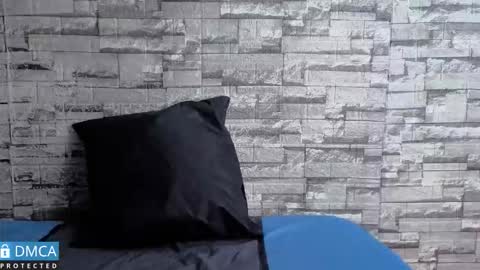 Kiara Zahiri online show from 12.02.25