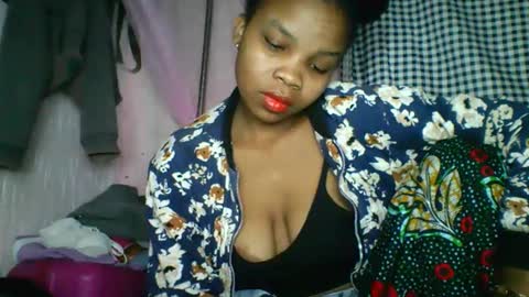 Snapshot of kiarah_69 chatting on 05.27.26 kiarah 69 online show from 05.27.26
