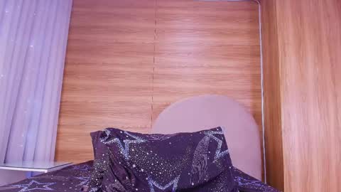 kiaralopez_ online show from 05.16.26
