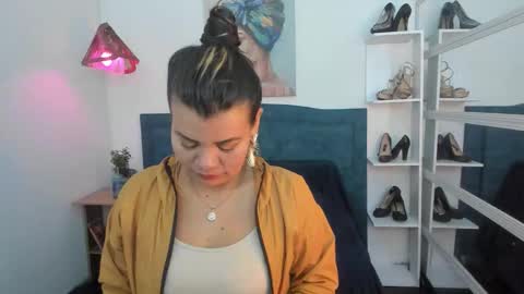 kiaraXMlif online show from 03.15.26