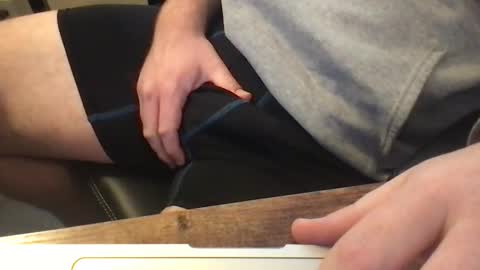 Snapshot of kickboxer04 chatting on 02.08.25 kickboxer04 online show from 02.08.25