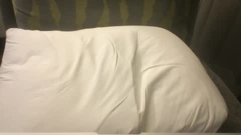 Snapshot of kickboxer04 chatting on 10.01.25 kickboxer04 online show from 10.01.25