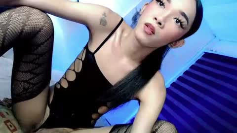 kieramoore online show from 07.30.26