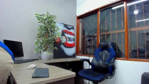 Kieran Derek online show from 02.01.25