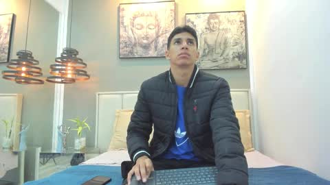 Kieran Derek online show from 01.08.26