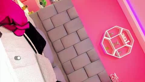 kiishanny online show from 11.01.25