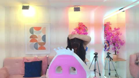 Snapshot of kiitty__meow chatting on 07.18.26 Kitty online show from 07.18.26