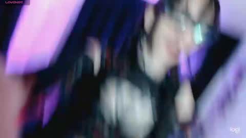 Kizuky online show from 12.11.24