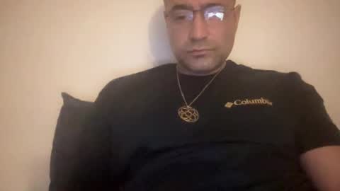 Snapshot of kikelst13 chatting on 12.01.25 kikelst13 online show from 12.01.25