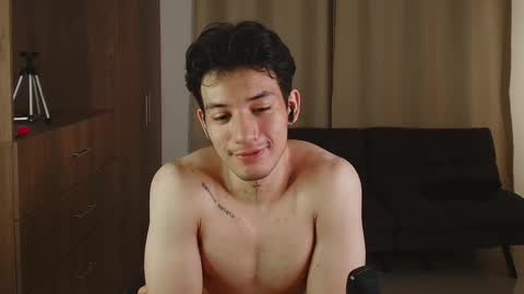 kikeruiz 19 online show from 12.15.25