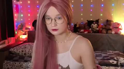 kiki_blue_eyes online show from 03.03.26