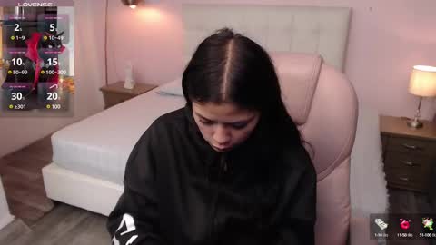 kIKI online show from 09.16.25