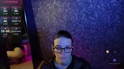 Snapshot of kiki_krash chatting on 07.18.26 Kiki online show from 07.18.26