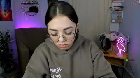 kiki_swan online show from 01.19.26