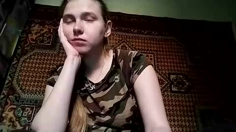 kikibang_ online show from 11.12.25