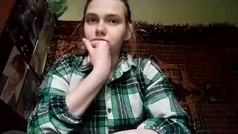 kikibang_ online show from 12.22.25