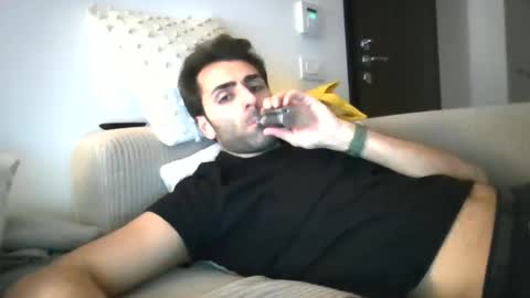 kikkus01 online show from 02.04.25