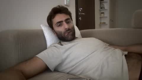 kikkus01 online show from 10.23.25