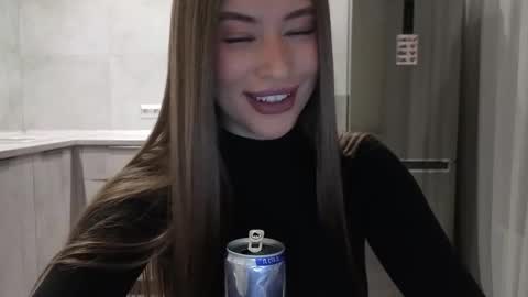 Snapshot of killer__girls chatting on 12.20.25 EvaAnna online show from 12.20.25