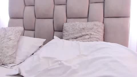 Snapshot of killer_candywow chatting on 12.04.24 Ana online show from 12.04.24