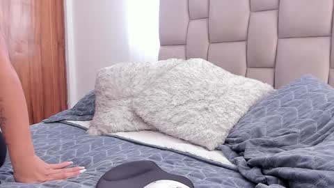 Snapshot of killer_candywow chatting on 12.19.24 Ana online show from 12.19.24