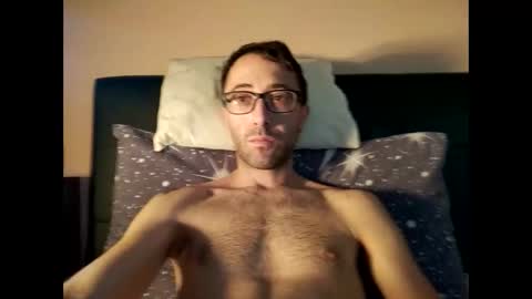 Snapshot of killua1993 chatting on 10.05.25 kingstoned online show from 10.05.25