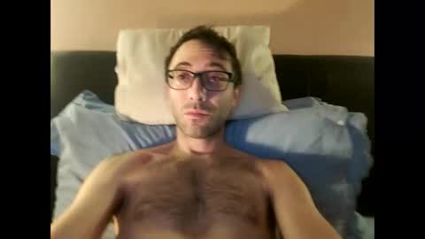 Snapshot of killua1993 chatting on 11.15.25 kingstoned online show from 11.15.25