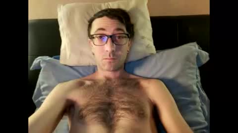 Snapshot of killua1993 chatting on 02.07.26 kingstoned online show from 02.07.26