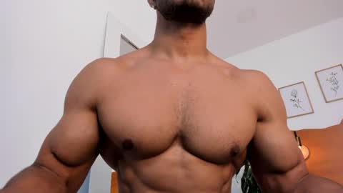 Snapshot of killua_zagarra_ chatting on 05.31.26 Kilua Muscle guy online show from 05.31.26