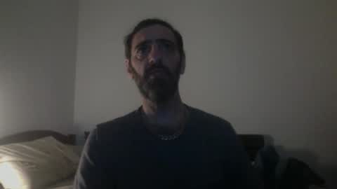 Snapshot of kilombito chatting on 11.29.25 andres online show from 11.29.25