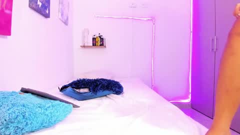 kim online show from 02.08.25