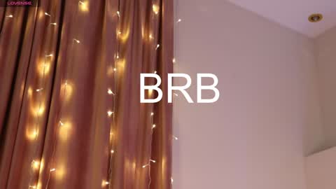 Snapshot of kim_oberlin chatting on 01.05.25 Kim Oberlin online show from 01.05.25