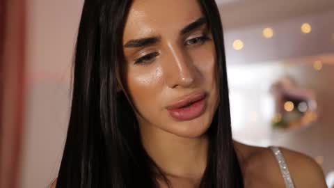 Snapshot of kim_oberlin chatting on 02.13.25 Kim Oberlin online show from 02.13.25