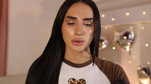 Snapshot of kim_oberlin chatting on 02.17.25 Kim Oberlin online show from 02.17.25