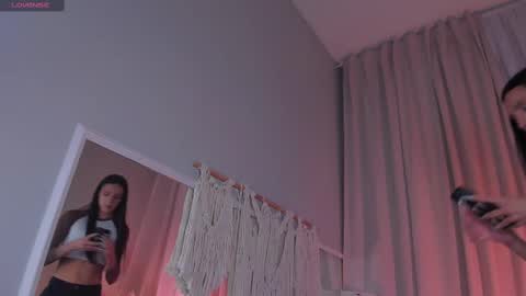 Snapshot of kim_oberlin chatting on 03.04.25 Kim Oberlin online show from 03.04.25