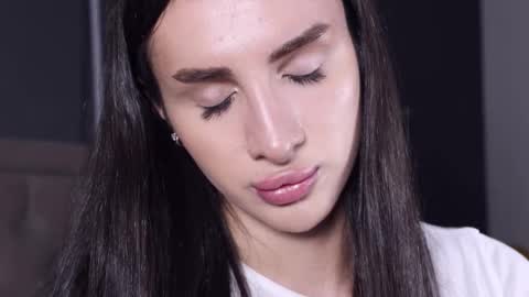 Snapshot of kim_oberlin chatting on 09.20.25 Kim Oberlin online show from 09.20.25