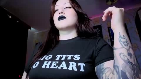 Hi Im Kimberly but u can call me Kim. Turn on ur sound i love to talk and moan online show from 07.04.26