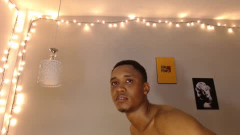 Snapshot of kimandyuk chatting on 12.13.24 Kim  Yuk online show from 12.13.24