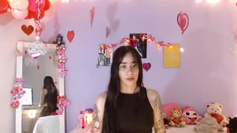 Snapshot of kimandyuk chatting on 02.14.25 Kim  Yuk online show from 02.14.25