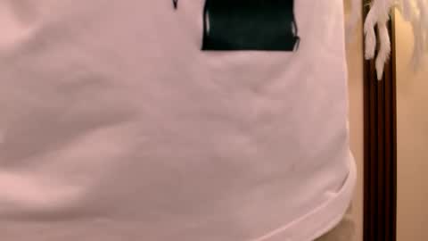 Snapshot of kimberly18cute chatting on 09.29.25 KIMBER online show from 09.29.25