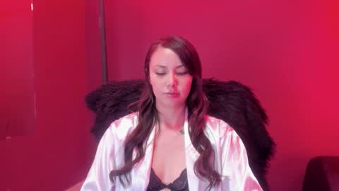 Kim online show from 10.28.25