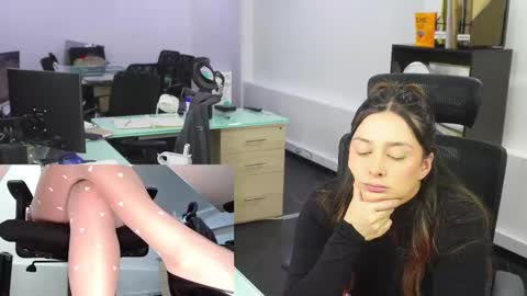 Kimberly 1200-1900 GMT-5 online show from 02.21.25