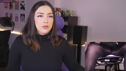 Snapshot of kimberly_clars chatting on 02.20.26 Kimberly 1200-1900 GMT-5 online show from 02.20.26