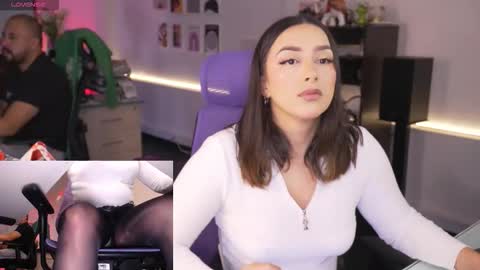 Snapshot of kimberly_clars chatting on 03.14.26 Kimberly 1200-1900 GMT-5 online show from 03.14.26