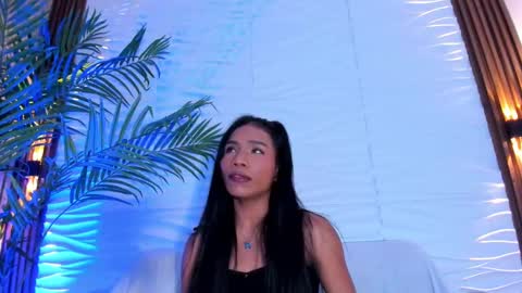 Snapshot of kimberly_gonzalez1 chatting on 09.16.25 kimberly gonzalez online show from 09.16.25