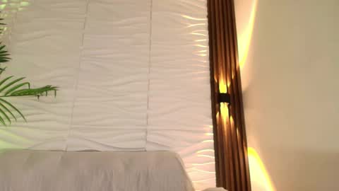 Snapshot of kimberly_gonzalez1 chatting on 10.08.25 kimberly gonzalez online show from 10.08.25