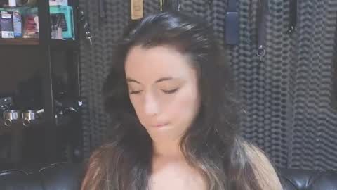  KIMBERLY SWAN  online show from 02.06.25