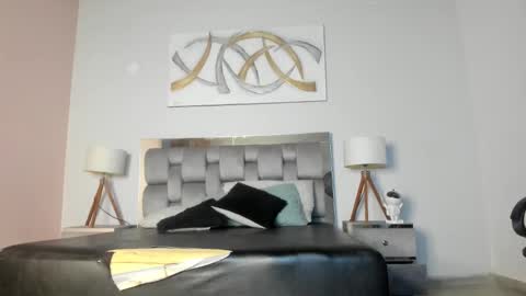 Snapshot of kimberlycoxxx chatting on 09.21.25 kimberly online show from 09.21.25