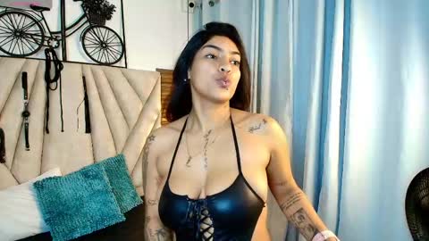 kimberlyfox_t online show from 04.23.26