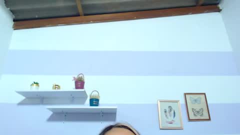 Kim  online show from 01.30.25